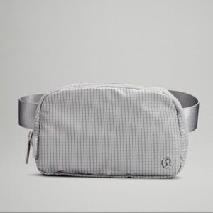 Brand new Lululemon Grid Everywhere Belt Crossbody bag